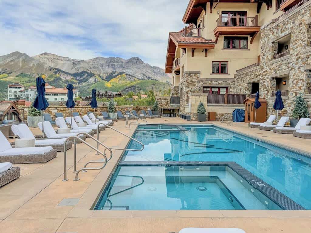 室外泳池、暖水池