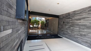 Entrée de l’hébergement