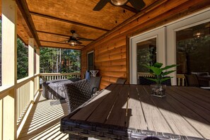 屋外ダイニングエリア