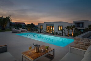 Pool - The Palms Resort - Villa Dream IV (Tkon)