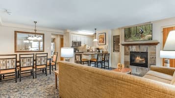 Televisio, takka, pöytätennispöytä