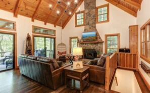 TV, fireplace, offices