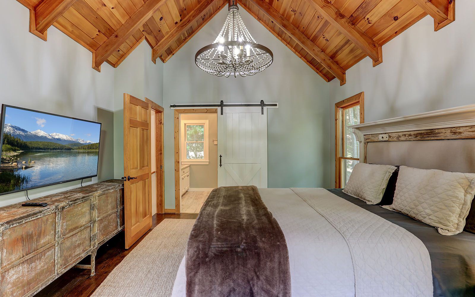 3 間睡房、書桌、免費 Wi-Fi、床單