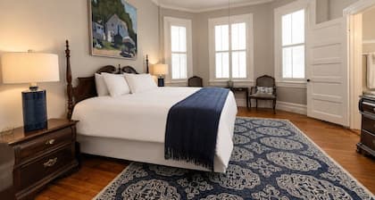 Captain’s Quarters Inn Downtown Edenton, King Bed 1st Floor