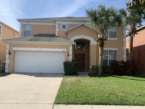 Exterior - BIG, Clean, Disney Themed House, 3 miles from Disney. (Kissimmee)