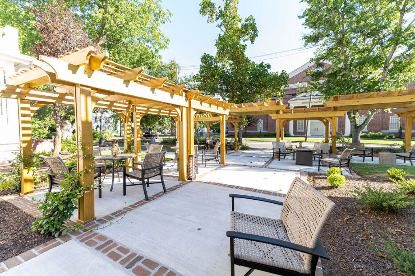 屋外ダイニングエリア