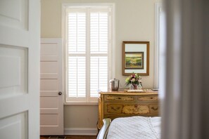 1 chambre, fer et planche à repasser, Wi-Fi, literie fournie