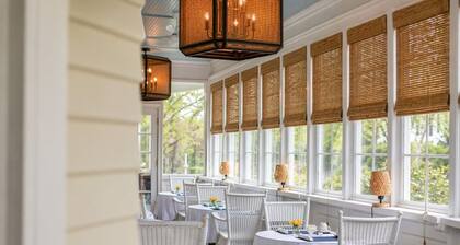 Granville Queen Inn Downtown Edenton • King Bed 2nd Floor