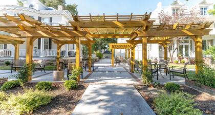 The Granville Queen Inn Rm. 15