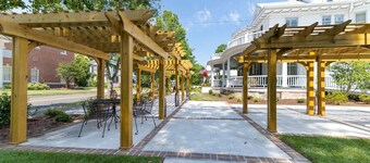 Hickory Room - Granville Queen Inn, Downtown Historic Edenton
