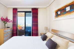 2 bedrooms, iron/ironing board, WiFi, bed sheets - Home2Book Stunning Sea Views & Pool Los Gigantes (Puerto Santiago)