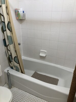 Bathtub