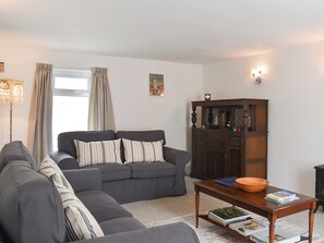Living area - 2 bedroom accommodation in Trehingsta, near Callington (Trehingsta, near Callington)