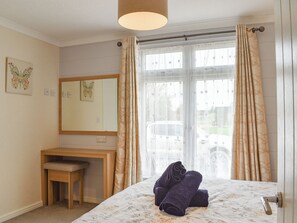 2 bedrooms, free WiFi, bed sheets - 2 bedroom accommodation in Pentridge (Pentridge)