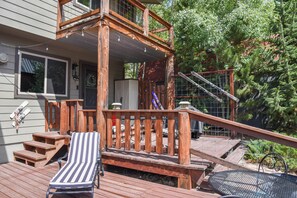 Terrace/patio - Sawmill Townhouse #2 (Red River)