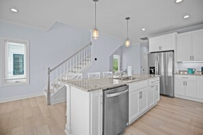 Fridge, microwave, oven, stovetop - Modern Single Family Home 5 minute walk to the Beach! Linens Included! (Carolina Beach)