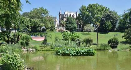 CHAMPETRE#CENTRE#PARKING#WIFI#SELFCHECKIN#SLEEPNTRIPBEZIERS