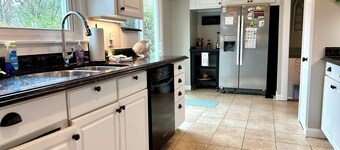 Lake Front Haven with Dual Living Rooms, Hot Tub