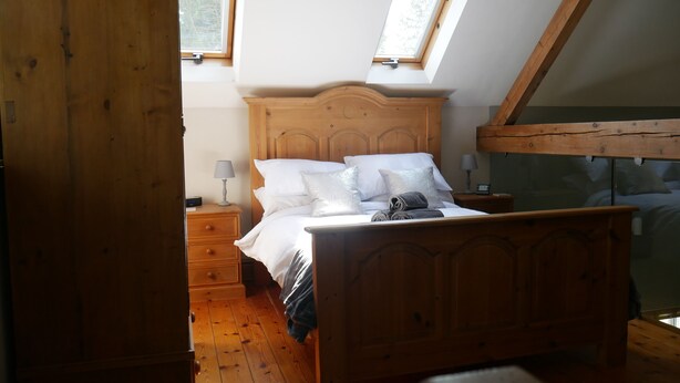 1 bedroom, iron/ironing board, WiFi, bed sheets - Cottage in Markington, set in the Yorkshire Dales near Harrogate and Ripon. (Markington)