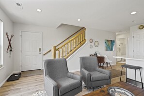 Interior - Beautifully remodeled condo, clean/cozy. Summer fun, lakes, hiking and biking! (Eden)