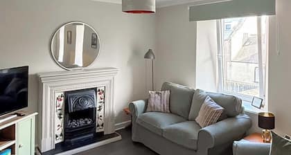 2 bedroom accommodation in Montrose