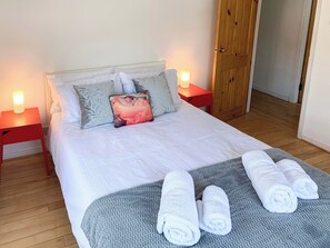2 bedrooms, free WiFi, bed sheets