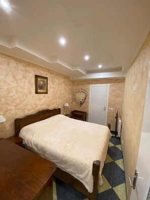 1 Schlafzimmer, Bügeleisen/Bügelbrett, kostenloses WLAN, Bettwäsche