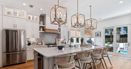 Nearly New Home w/ Heated Pool & Golf Cart, 5 min walk to Blue Mtn Beach, FL-30A