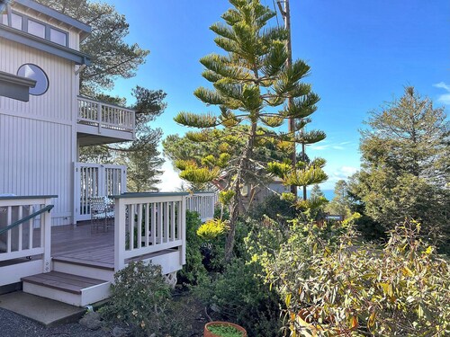 2620 Merlyn Ave.   Lodge Hill