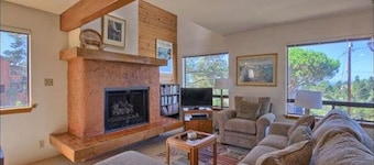 2620 Merlyn Ave. Lodge Hill
