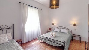 3 sovrum, strykjärn/strykbräda, resesäng och wi-fi