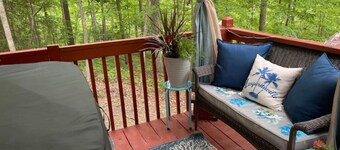 Lake views in fall, sleeps up to 4 with a hot tub.