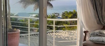 Beachfront Bliss with Sea Views: Stay at Celebration on the Beach in Blythedale