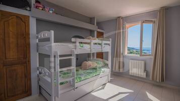 4 chambres, Wi-Fi gratuit