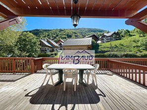 Outdoor dining - 2 rooms cabin  6 people   Close to ski lifts (VALLOIRE)