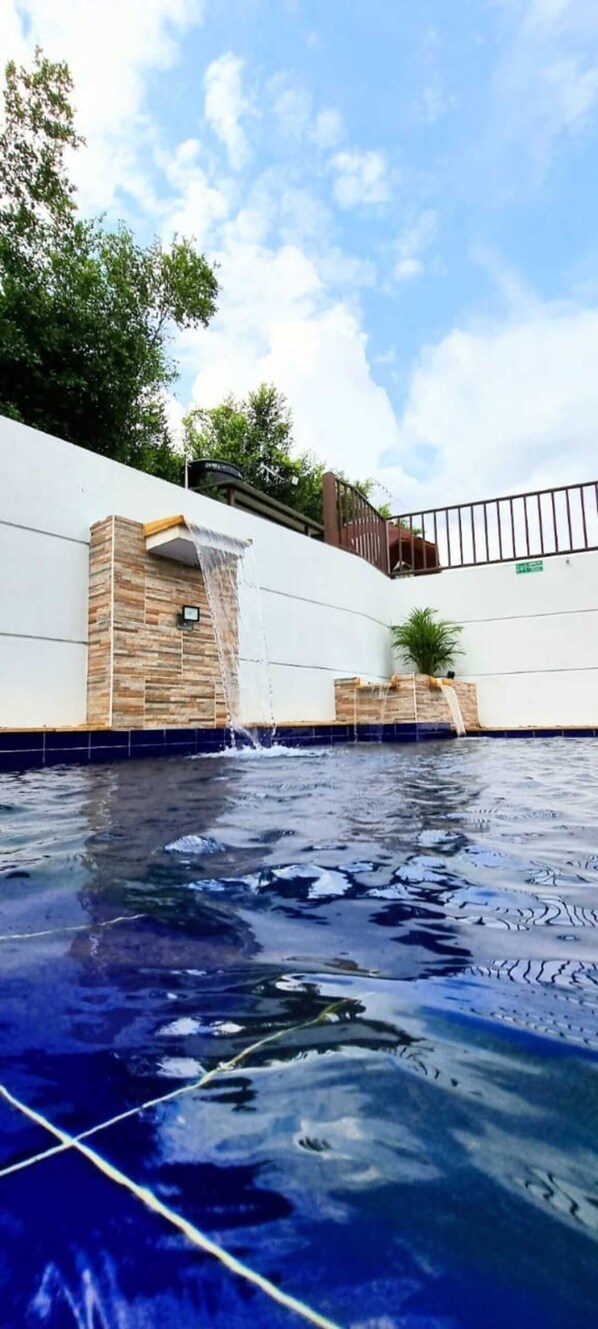 Outdoor pool - Finca acogedora en Villeta con piscina privada (Cundinamarca)