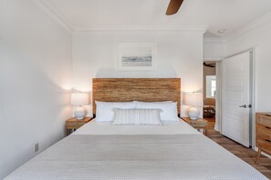 9 bedrooms, free WiFi, bed sheets, wheelchair access