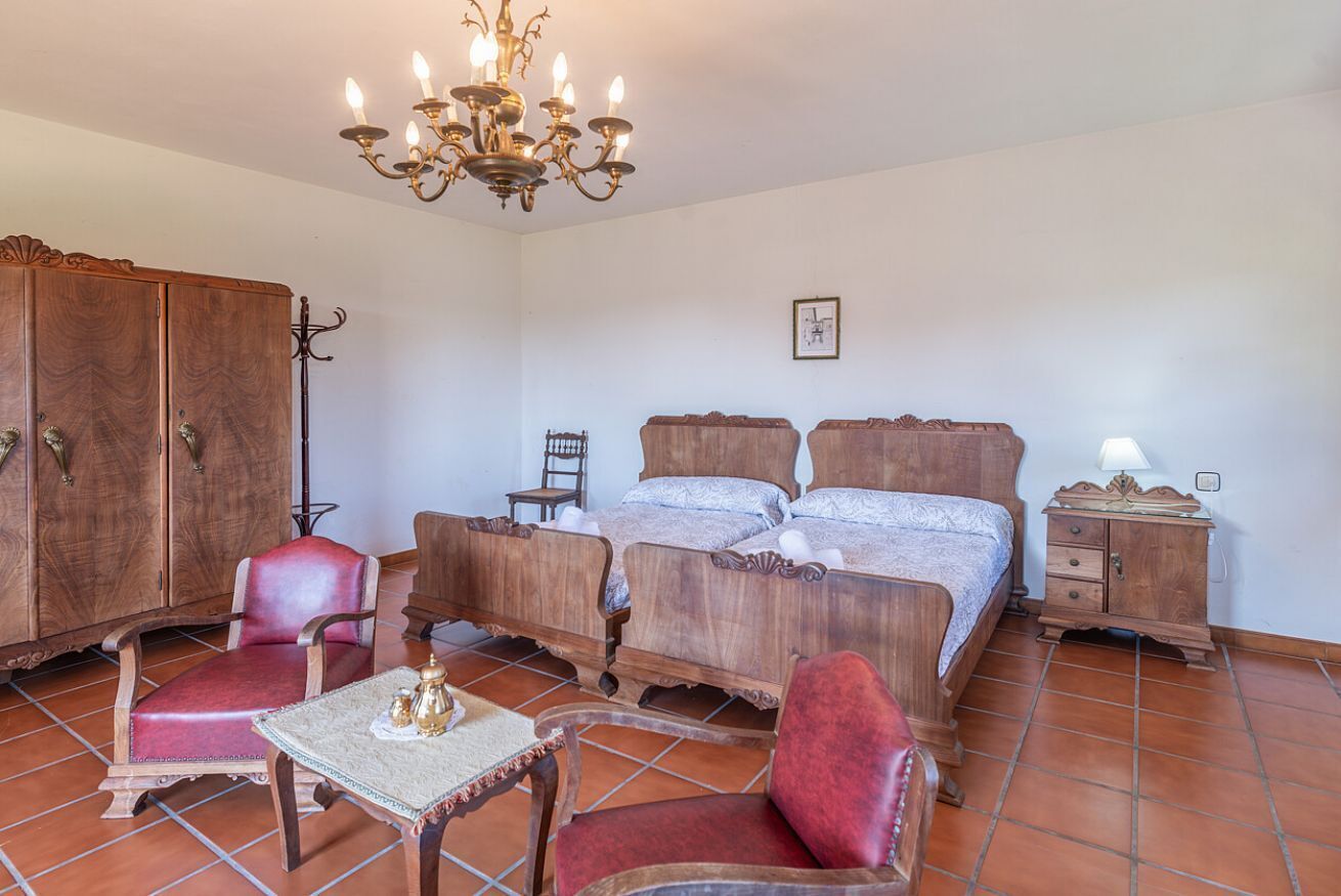 4 bedrooms
