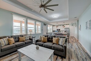 智能电视、乒乓球