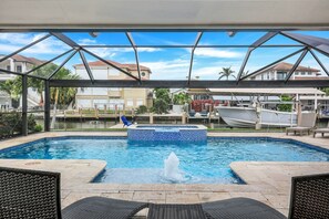 Una piscina riscaldata