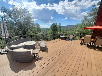 Spacious Deck with an UNBELIEVABLE View (no filter or editing needed)