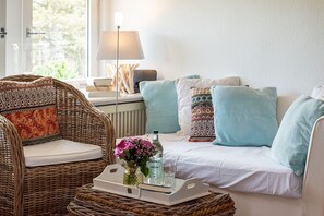 Interior - Heide Idyll - Cozy 3-room apartment on approx. 55 m² for 4 persons. (Wenningstedt-Braderup (Sylt))