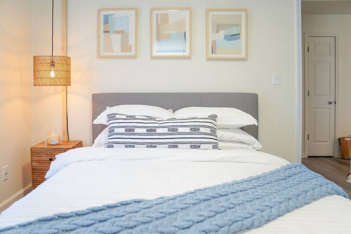 2 bedrooms, desk, iron/ironing board, travel cot