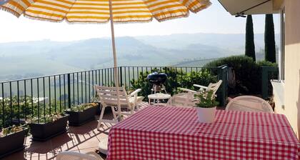 Beautiful villa for 4 people with WIFI, TV, terrace and panoramic view