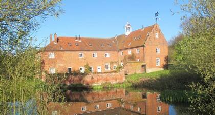 The Hayloft - on a farm near Norwich City & the Norfolk Broads