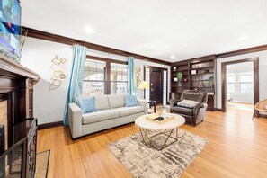 Unclassified image, 4 of 62, button - Brookside 3BR Home - Garage Parking + Pets! (Kansas City)
