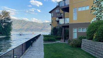 Enceinte de lâhĂ©bergement