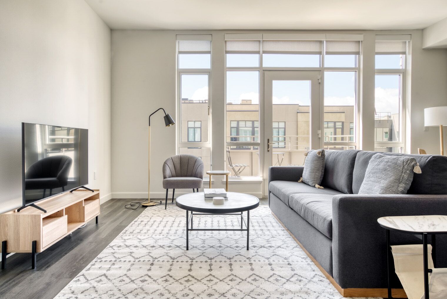 Amazing Berkeley 1BR w/ Gym, W/D & Roof, near Highways, by Blueground