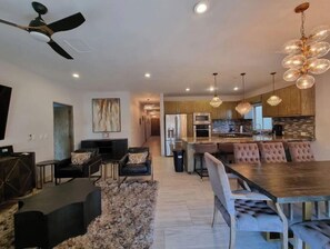 Interior - 3br 3ba Luxury Cabo Home w/ Pool, Jacuzzi &Ocean View (Cabo San Lucas)
