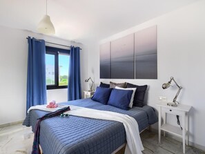 1 bedroom, iron/ironing board, Internet, bed sheets - Benalmadena 3 Beach , Pool view, terrace, garden (Benalmádena)